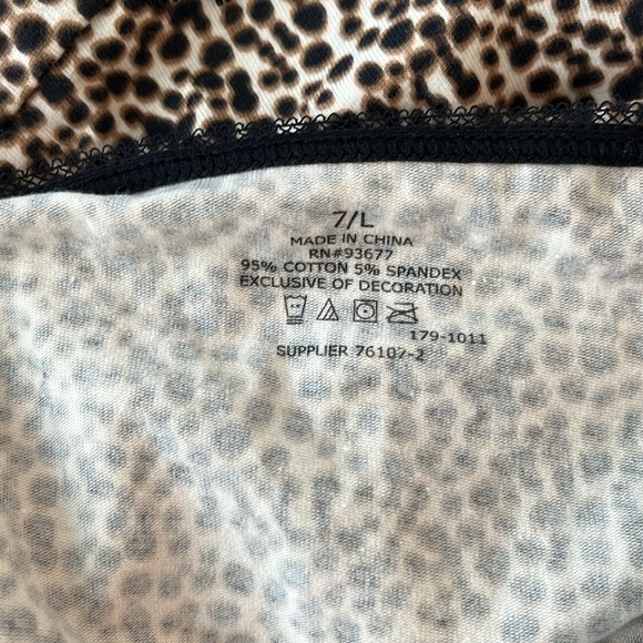 Set of two panties - Picture 5 of 8